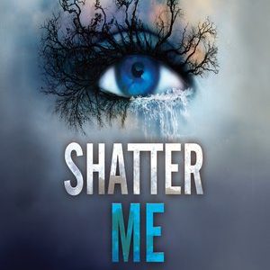کتاب Shatter Me (Shatter Me, 1) by Tahereh Mafi